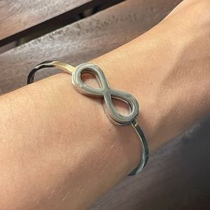 Timeless bracelet - infinity ♾